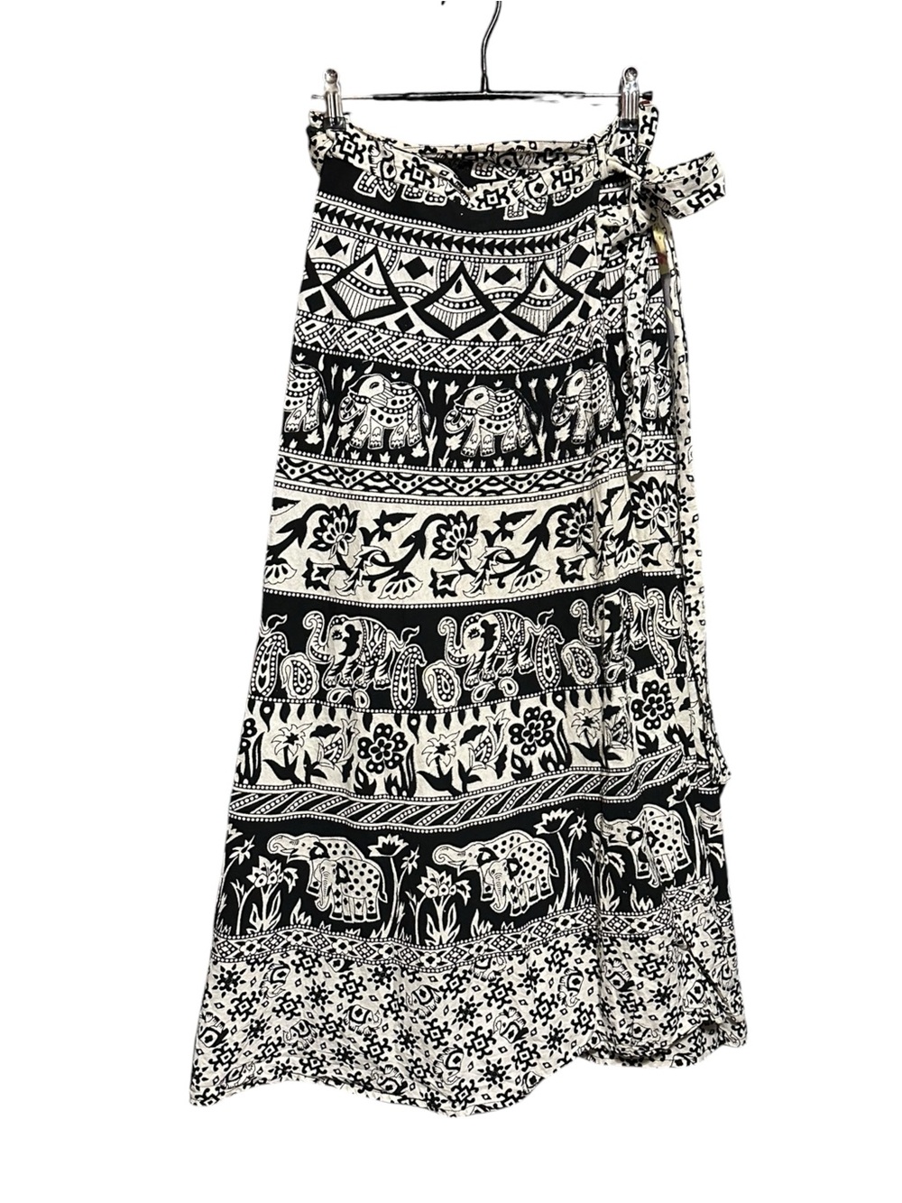 FUNKY PEOPLE Maxi Wrap Skirt Bohemian Black & Cream Size OS - Picture 2 of 10